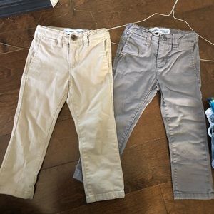 2-pack 3T skinny khakis/grey pants